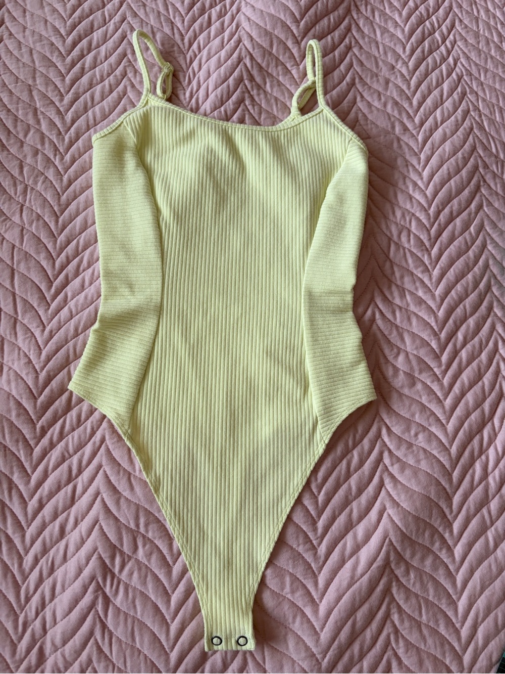 American Eagle Ribbed Bodysuit Yellow Spaghetti Strap Snap Bottom Size S
